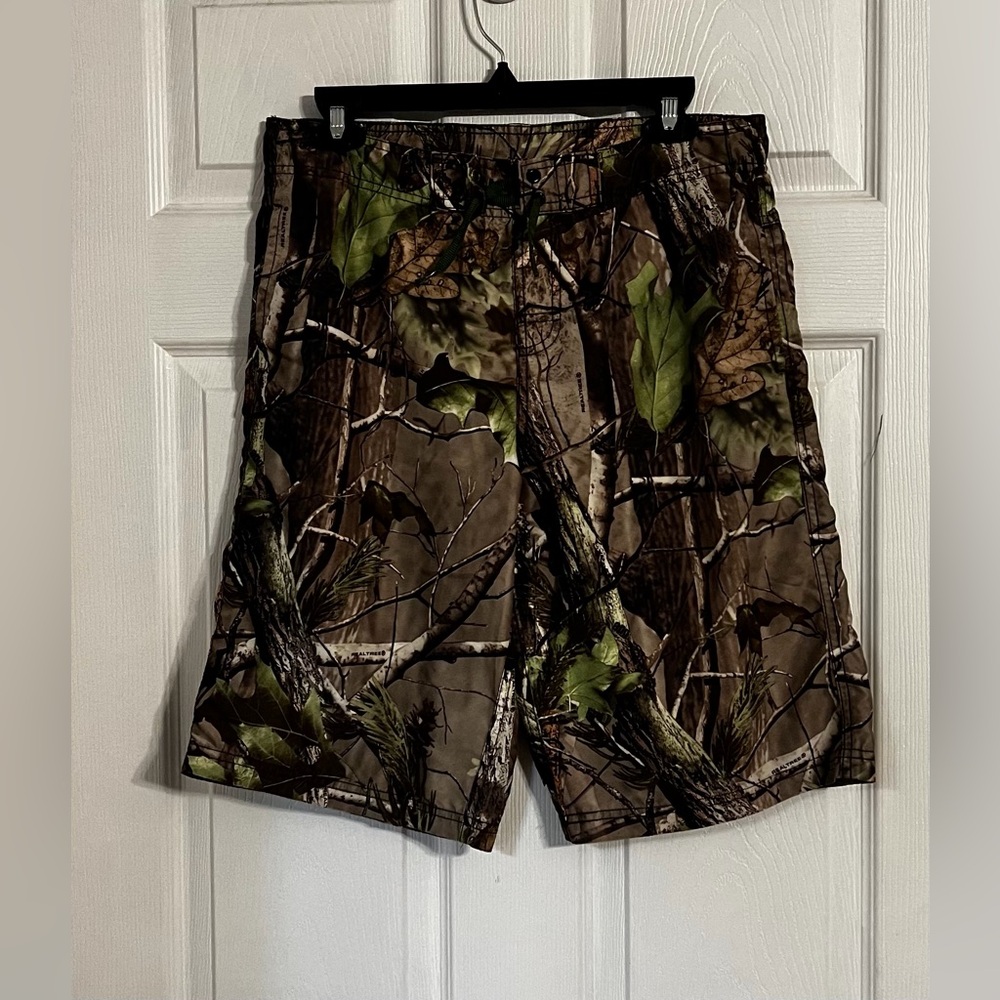 Real tree Boys Size Xl 14/16 Camo Swim Trunks Green